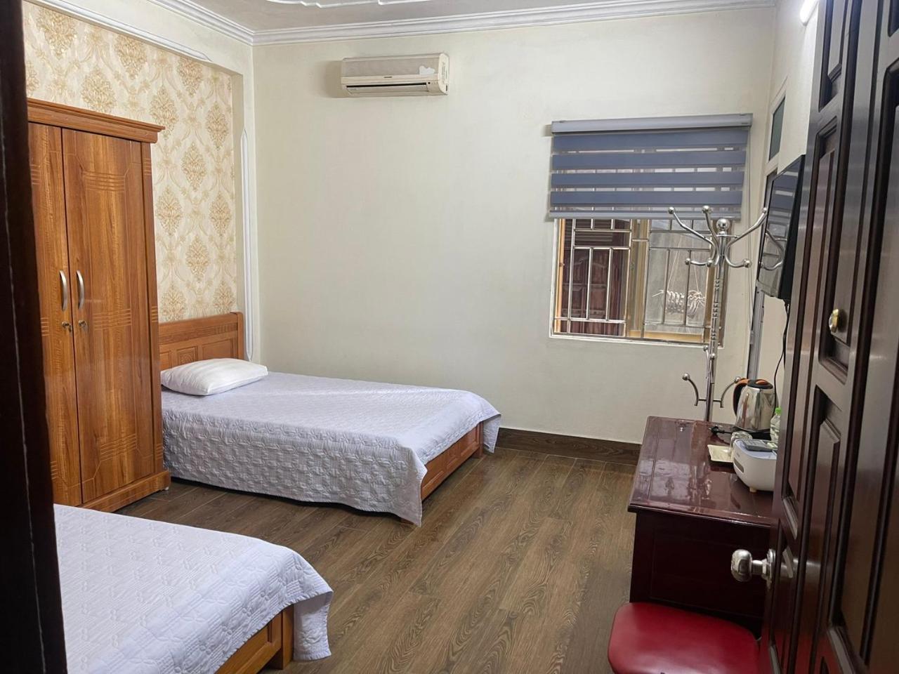 Thu Ha Hotel Uông Bí エクステリア 写真